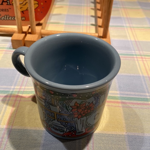 Fiestaware periwinkle Christmas mug made for Betty Crocker - Picture 5 of 5